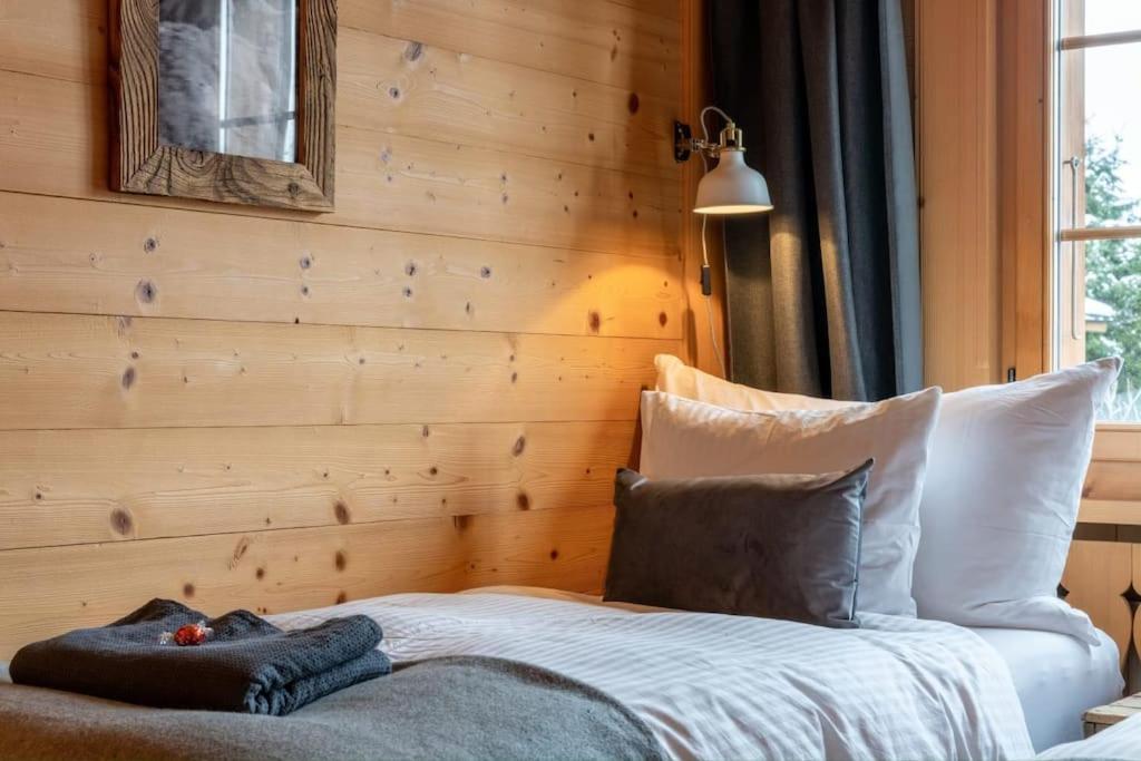 Charming Alpine Apartment Gstaad Bagian luar foto